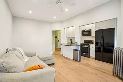 1870 Commonwealth Ave #1, Boston, MA 02135 - Photo 4