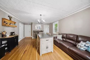 42 S Main St, Uxbridge, MA 01569 - Photo 20