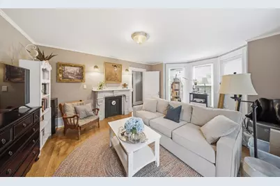 42 S Main St, Uxbridge, MA 01569 - Photo 4