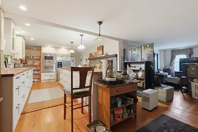 728 South Main Street, Raynham, MA 02767 - Photo 20