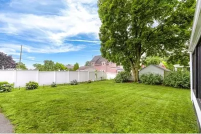 33 Sunnyside Park, Saugus, MA 01906 - Photo 30