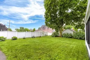 33 Sunnyside Park, Saugus, MA 01906 - Photo 30