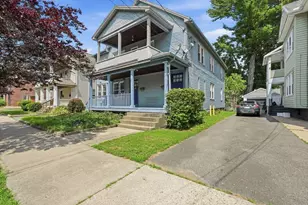 17-19 Howes St, Springfield, MA 01118 - Photo 2