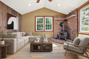 260 Mendon St, Uxbridge, MA 01569 - Photo 8
