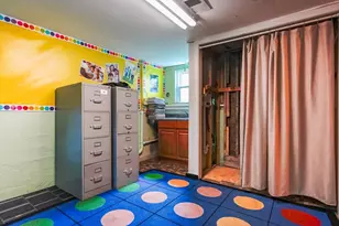 134 Bismark St, New Bedford, MA 02745 - Photo 28