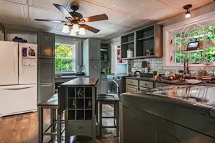 134 Bismark St, New Bedford, MA 02745 - Photo 8