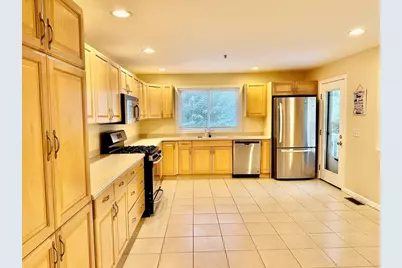 1301 Old Bridge #1301, Bellingham, MA 02019 - Photo 4