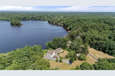 155 Ousamequin Pnes, East Bridgewater, MA 02333 - Photo 2