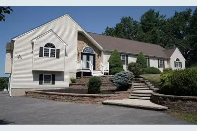 155 Ousamequin Pnes, East Bridgewater, MA 02333 - Photo 4