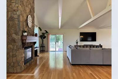155 Ousamequin Pnes, East Bridgewater, MA 02333 - Photo 20