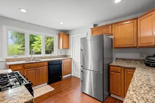 51-53 Langley Rd, Boston, MA 02135 - Photo 16