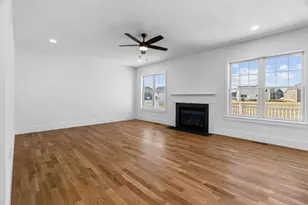 73 Pratt Ave, Bridgewater, MA 02324 - Photo 10