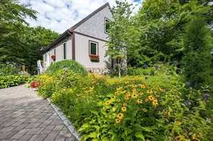 104 Fir St, Fairhaven, MA 02719 - Photo 4