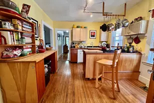 88 Yorktown St, Somerville, MA 02144 - Photo 6