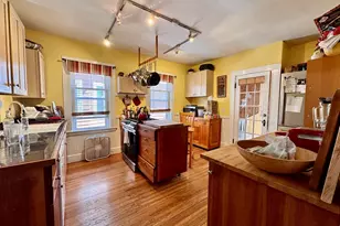 88 Yorktown St, Somerville, MA 02144 - Photo 4