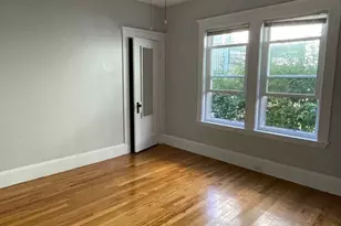 38 George St, Medford, MA 02155 - Photo 6