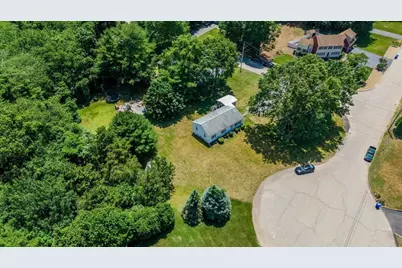 8 Cotuit Rd, Taunton, MA 02718 - Photo 24
