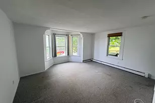 55 Rice St, Marlborough, MA 01752 - Photo 8