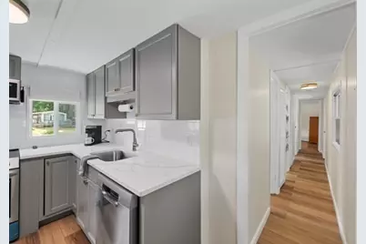 9 Humes Street, Webster, MA 01570 - Photo 14