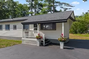 9 Humes St, Webster, MA 01570 - Photo 2