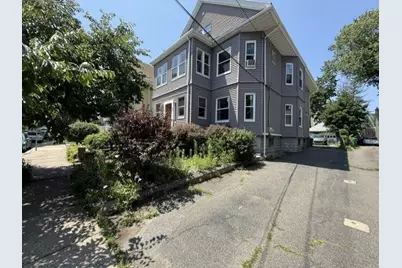 59 Marion St #1, Medford, MA 02155 - Photo 18