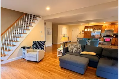 55 Monument #2, Medford, MA 02155 - Photo 4