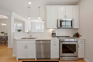 6 Overlook Dr, Andover, MA 01810 - Photo 4