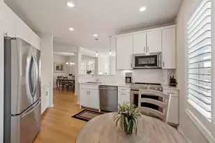 6 Overlook Dr, Andover, MA 01810 - Photo 6