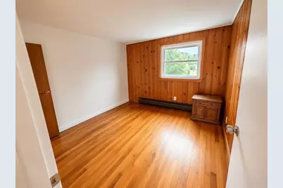 32 Oliver St, Lowell, MA 01854 - Photo 14
