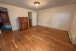 32 Oliver St, Lowell, MA 01854 - Photo 8