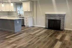 107 Summer St, Foxboro, MA 02035 - Photo 4