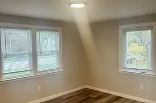 107 Summer St, Foxboro, MA 02035 - Photo 10