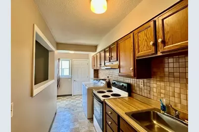 180 Applewood Dr #180, Chicopee, MA 01022 - Photo 6