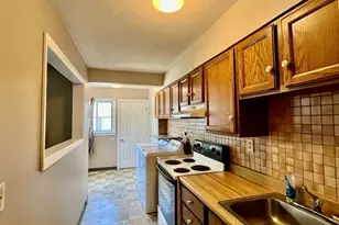 180 Applewood Dr, Chicopee, MA 01022 - Photo 6