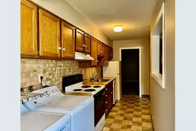 180 Applewood Dr #180, Chicopee, MA 01022 - Photo 4