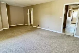 180 Applewood Dr, Chicopee, MA 01022 - Photo 16