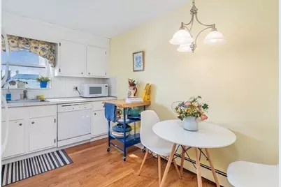100 Summer St #2-3, Watertown, MA 02472 - Photo 6