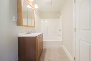 75 Hammond St, Bridgewater, MA 02324 - Photo 24