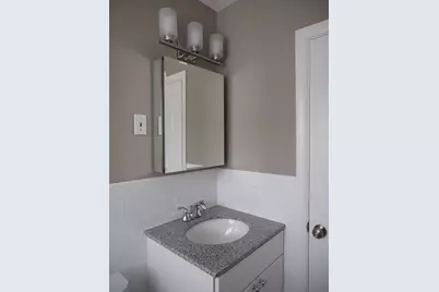 10 Longwood Dr #10, Andover, MA 01810 - Photo 18