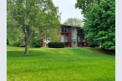 10 Longwood Dr #10, Andover, MA 01810 - Photo 1