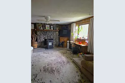878 Flat Hill Rd, Lunenburg, MA 01462 - Photo 14
