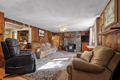878 Flat Hill Rd, Lunenburg, MA 01462 - Photo 18