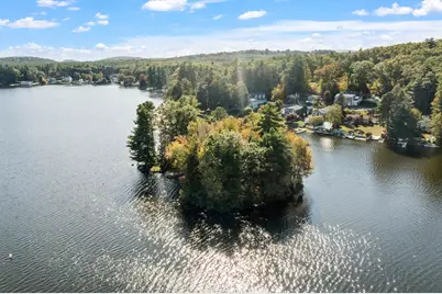 881 Flat Hill Rd, Lunenburg, MA 01462 - Photo 2