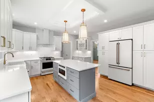 89 Central St, North Reading, MA 01864 - Photo 1