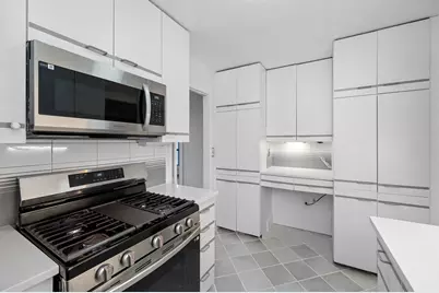 77 Pond Avenue #401, Brookline, MA 02445 - Photo 2
