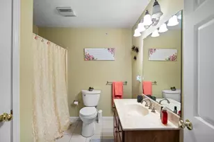 107 Meadow Ln, Randolph, MA 02368 - Photo 20