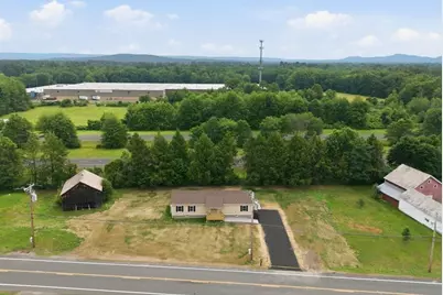 74 West St, Hatfield, MA 01088 - Photo 6