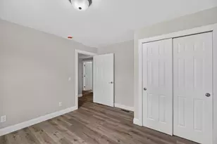 74 West St, Hatfield, MA 01088 - Photo 10