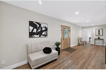 74 West St, Hatfield, MA 01088 - Photo 6