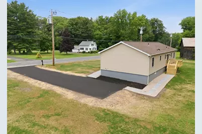 74 West St, Hatfield, MA 01088 - Photo 4